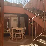 شقة Viniola